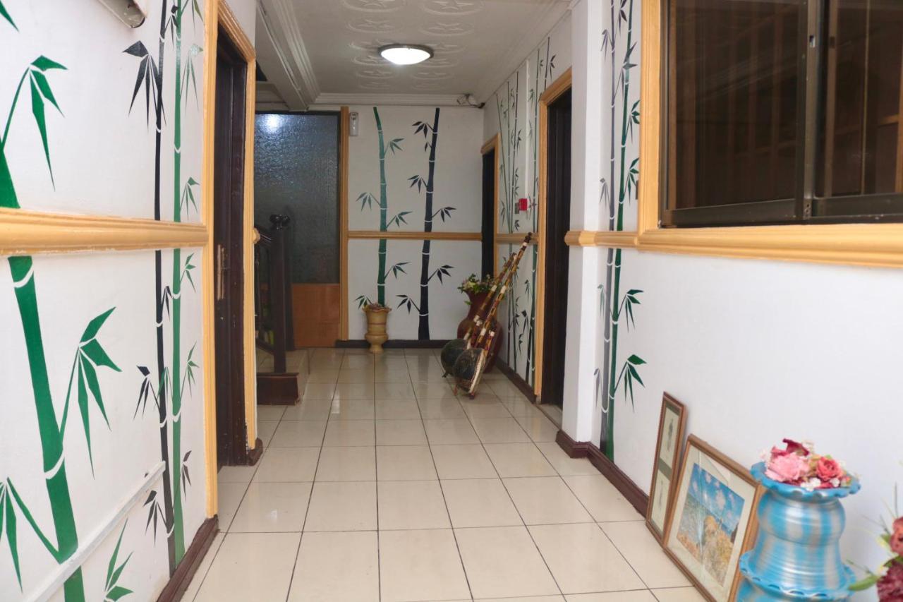 Airport Side Hotel Accra Buitenkant foto