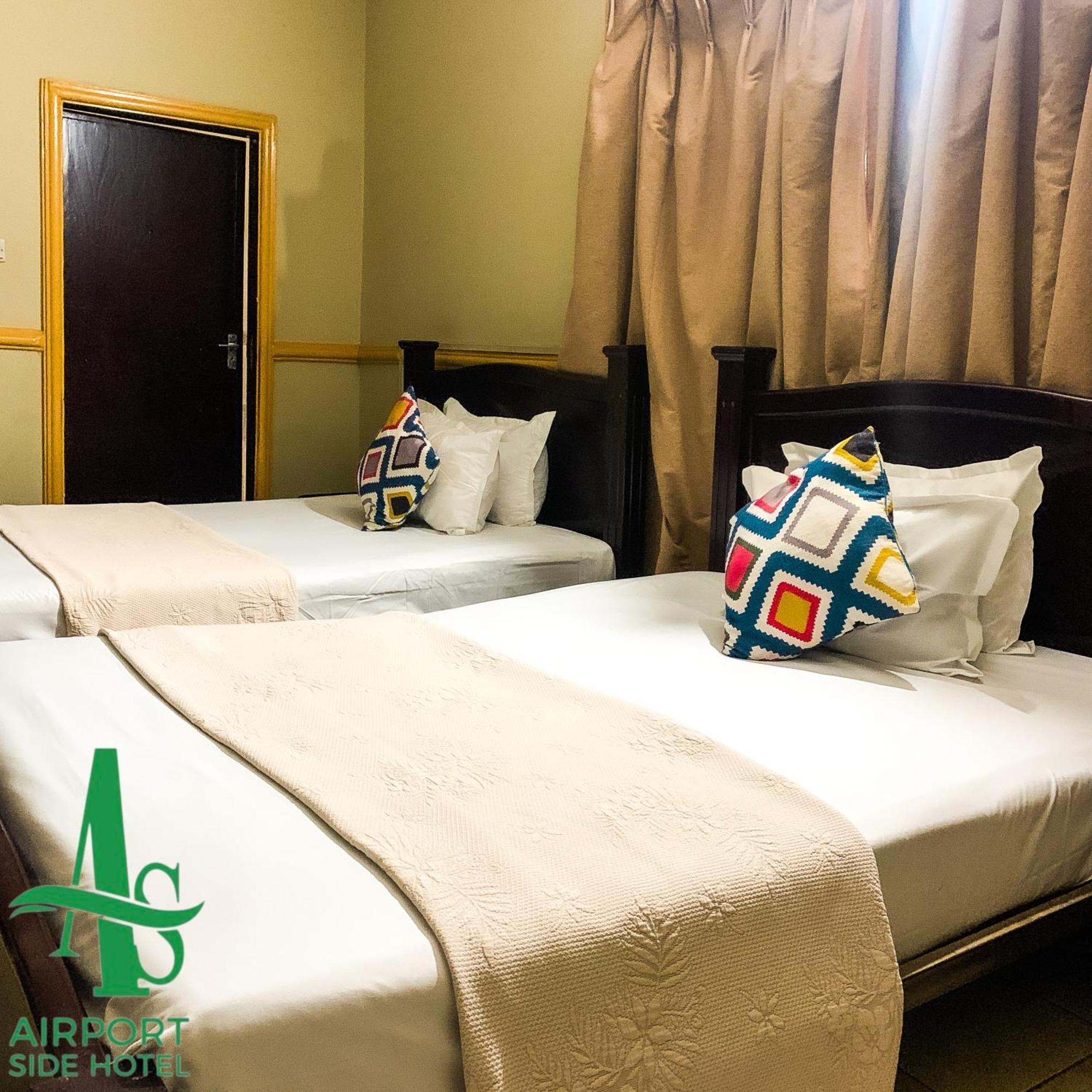 Airport Side Hotel Accra Buitenkant foto